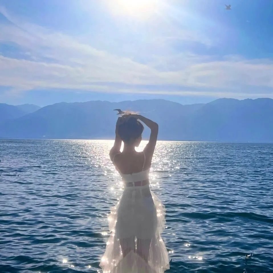 一个死气沉沉的夏天