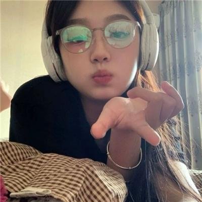 黑暗中的吟唱